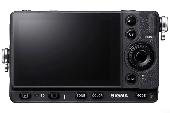دوربین سیگما _ سیگما از کوچک‌ترین دوربین بدون آینه دنیا رونمایی کرد
