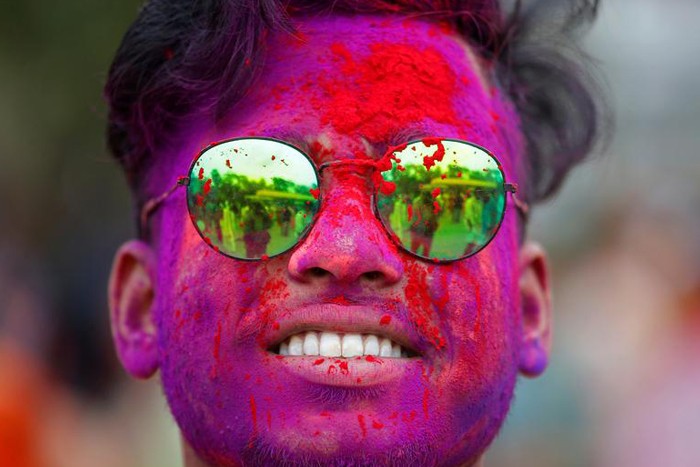 جشن هولی _ جشنواره رنگ‌ها در هندوستان