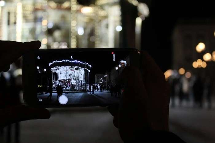 عکاسی موبایل _ چگونه در شب با موبایل عکس های زیبا بگیریم؟