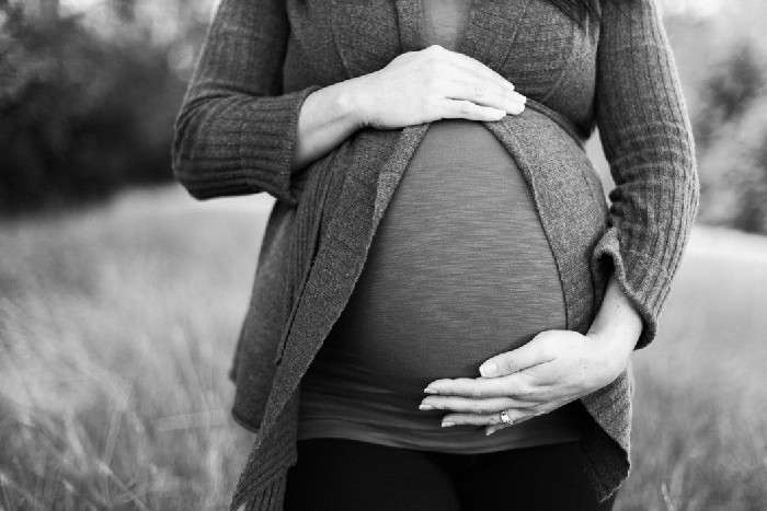 عکس _ عکاسی بارداری و نکاتی که لازم است بدانیم