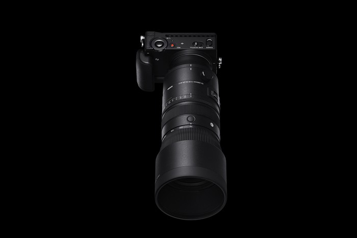 رونمایی سیگما از لنز تله زوم 70-200mm F2.8 DG DN OS