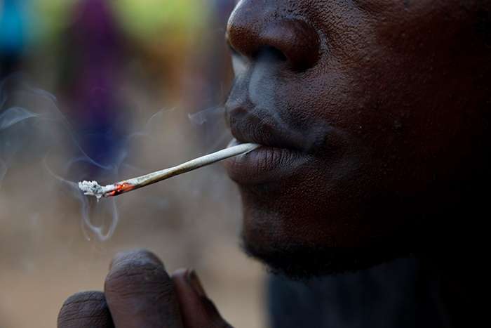 ماده مخدر ویرانگر “کوش”درمیان جوانان سیرالئون