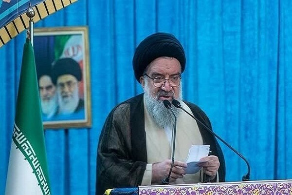 خطبه‌های آیت الله خاتمی در نماز جمعه تهران آغاز شد