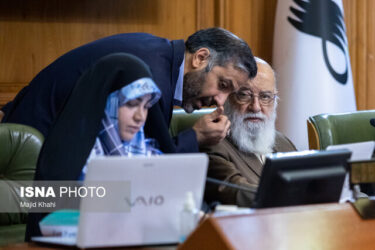 آغاز بررسی متمم بودجه ۱۴۰۳ شهرداری تهران در شورای شهر/ انتقاد شورایی ها از پیشنهاد افزایش بودجه فرهنگی در متمم بودجه