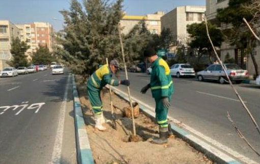 بازپیرایی بوستان‌ها و بلوارهای ناحیه۵ به منظور ارتقاء سهولت تردد و رضایت شهروندان