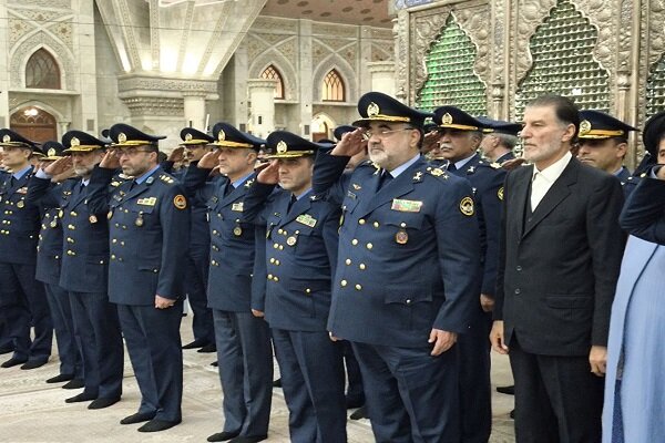 فرماندهان نیروی هوایی ارتش با بنیانگذار انقلاب اسلامی تجدید میثاق کردند