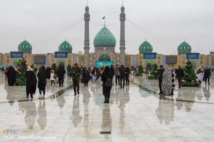 حال و هوای مسجد جمکران درنیمه شعبان